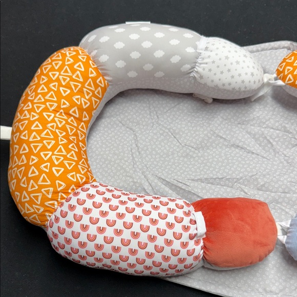 MIIMER 2 -in -1 -tummy time baby mat and seated tummy time pillow - Picture 11 of 11